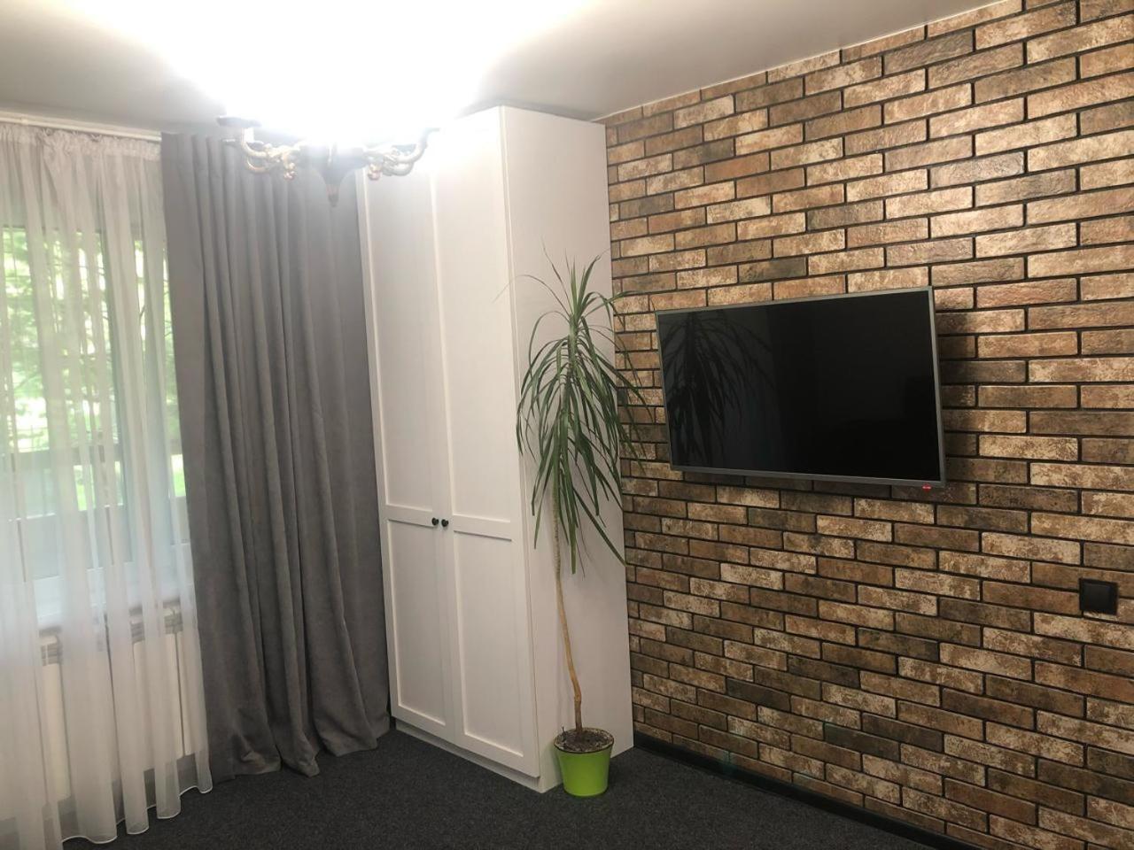 Mini Hotel Vesna Dnipro Exterior foto
