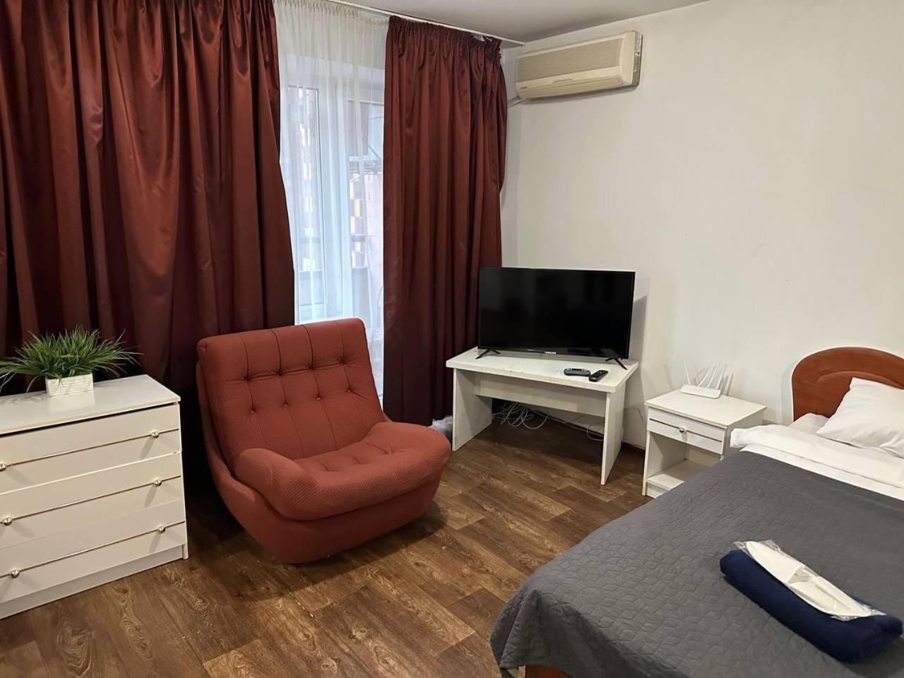Mini Hotel Vesna Dnipro Exterior foto
